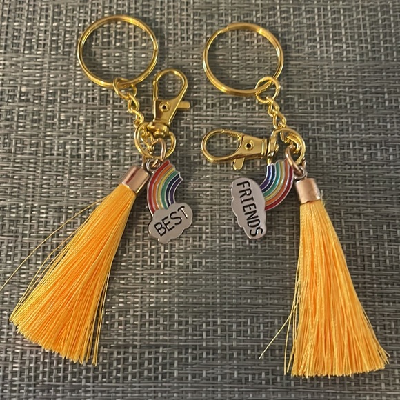 Best Friends Rainbow Keychains - Picture 5 of 6